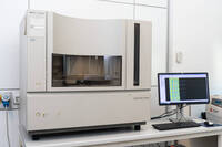 Image: 3730xl GENETIC ANALYZER