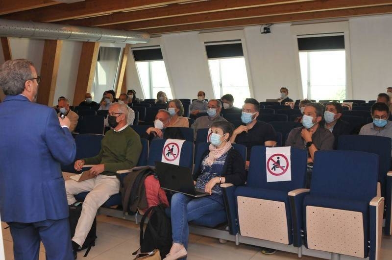 Image: delegazione-Bordeaux_incontro-di-presentazione-presso-Palazzo-Ricerca_popup