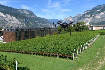 Immagine: FEM drone 9462 LR
