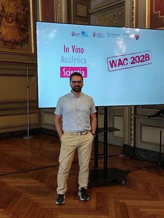 Immagine: IVAS 2026_ Arapitsas eletto Presidente del Comitato scientifico (1)