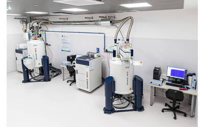 Immagine: NMR 400MHz e NMR 600 MHz