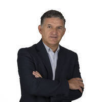 Roberto Larcher